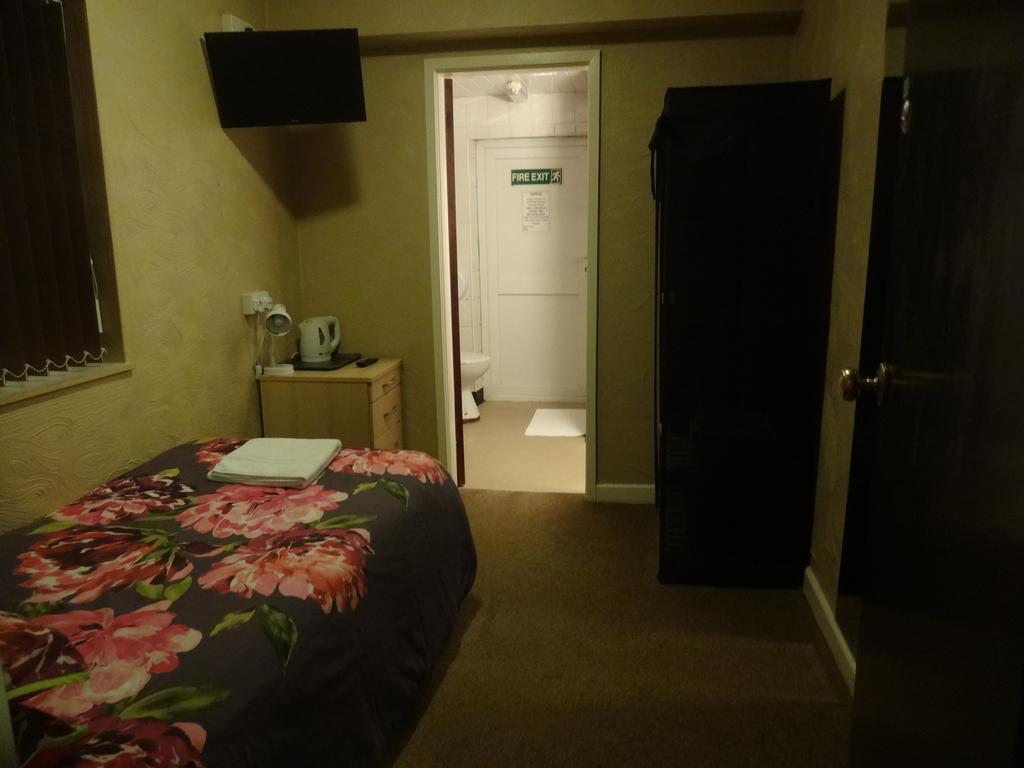 The Manor Hotel 너니턴 객실 사진